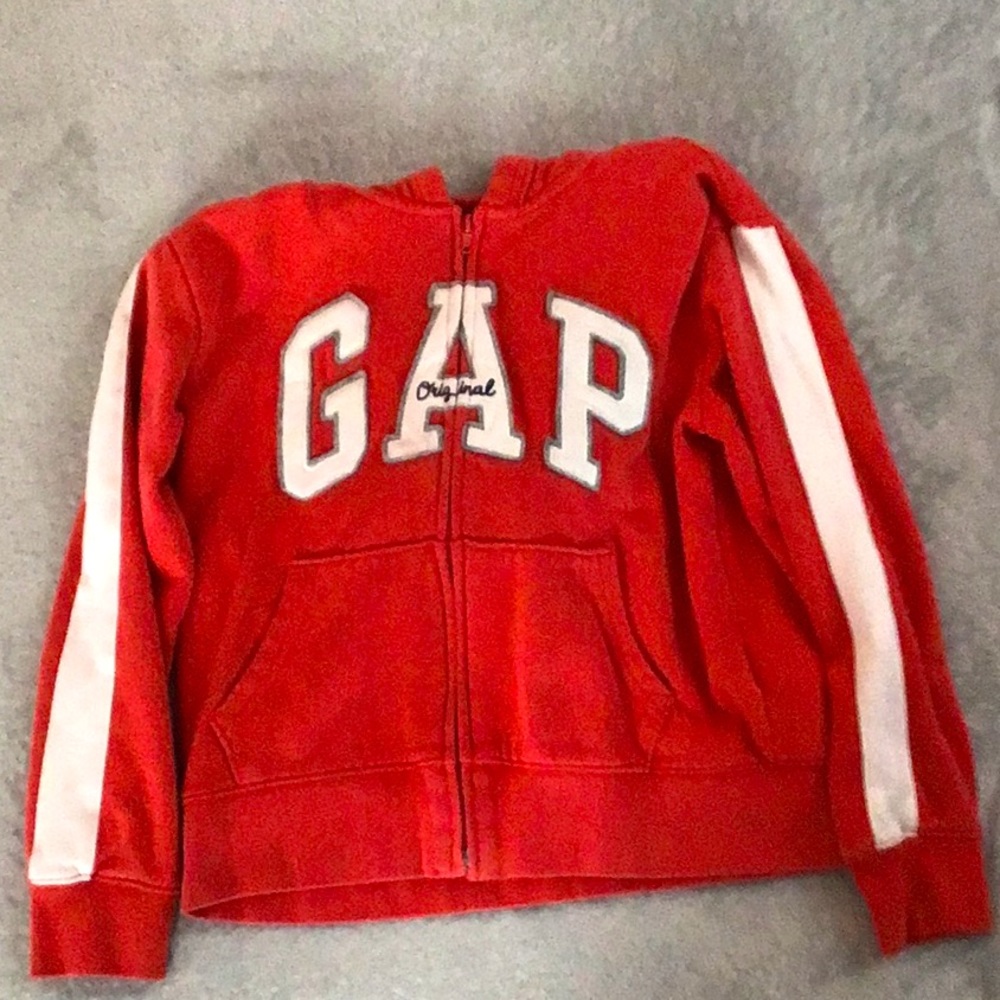GAP Red and white sweatshirt